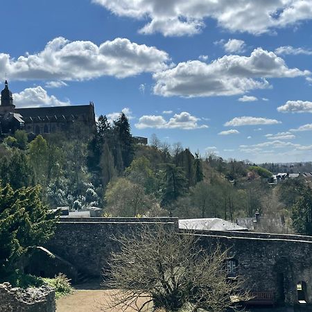 Le Relais Medieval Фужер Экстерьер фото